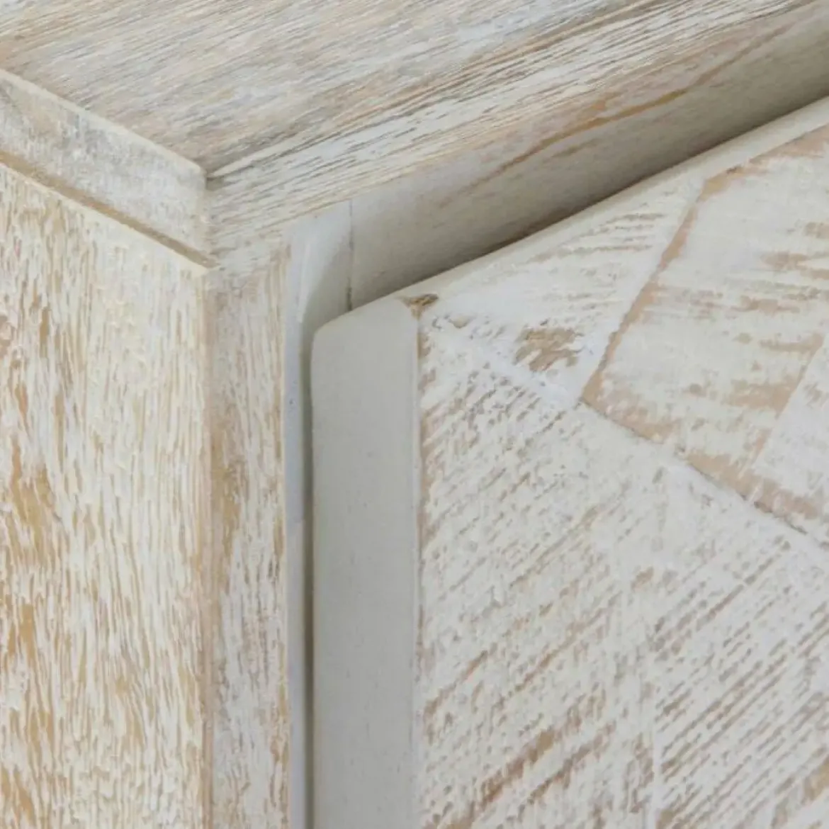 Aparador blanco patinado de tres puertas de madera de mango GABAR 10824