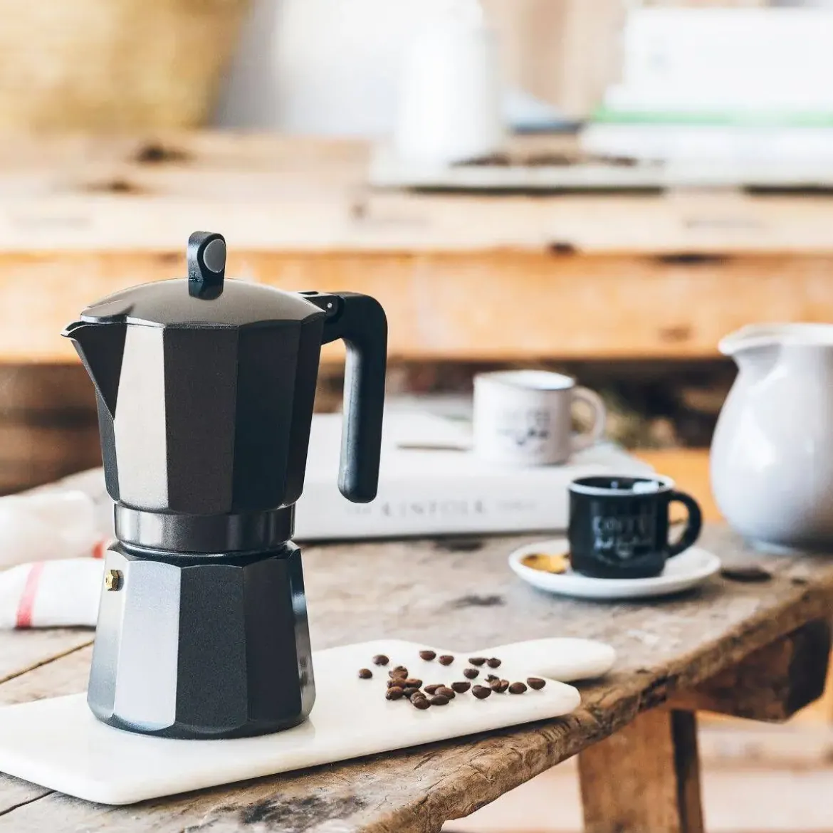 Cafetera de 9 Tazas Induction Noir MONIX M862009
