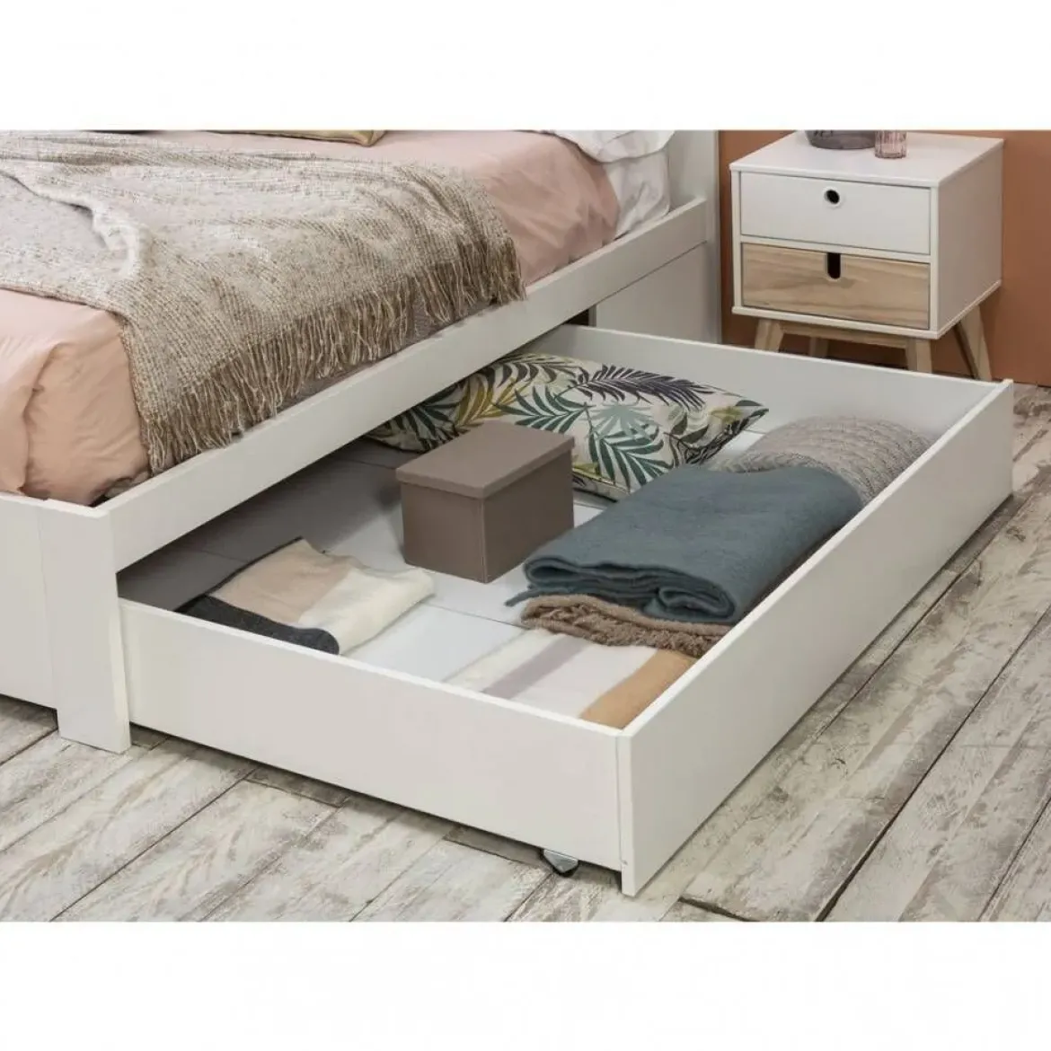Cama Para Colchón de 160x190 cm GABI
