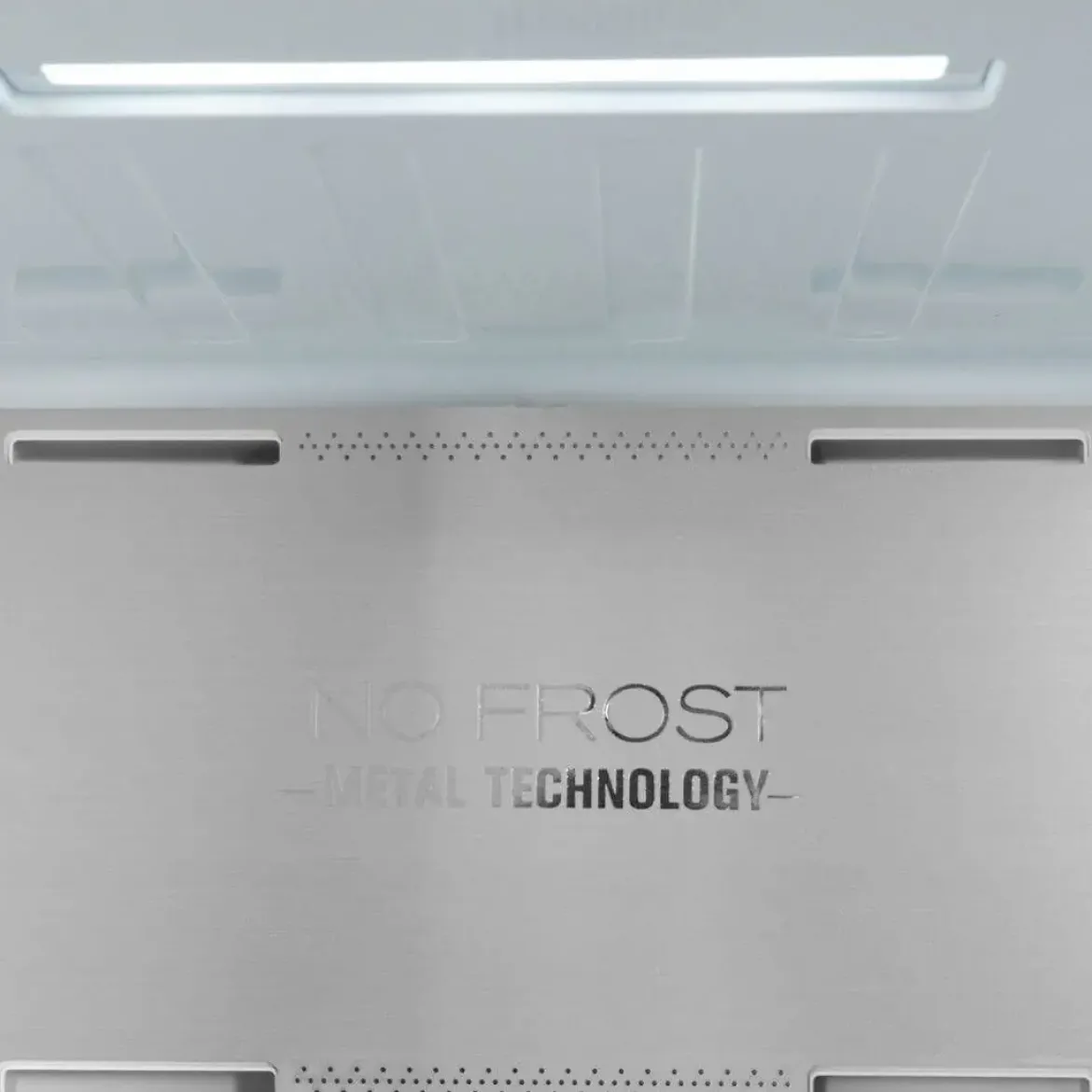 Congelador Vertical Infiniton 274L No Frost Inverter CV274L85BDK
