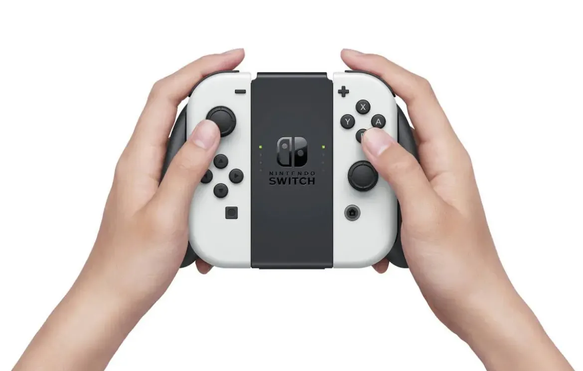 Consola Nintendo Switch OLED Blanca 64GB con Juego EVERYBODY 1-2 SWITCH 7454-4525