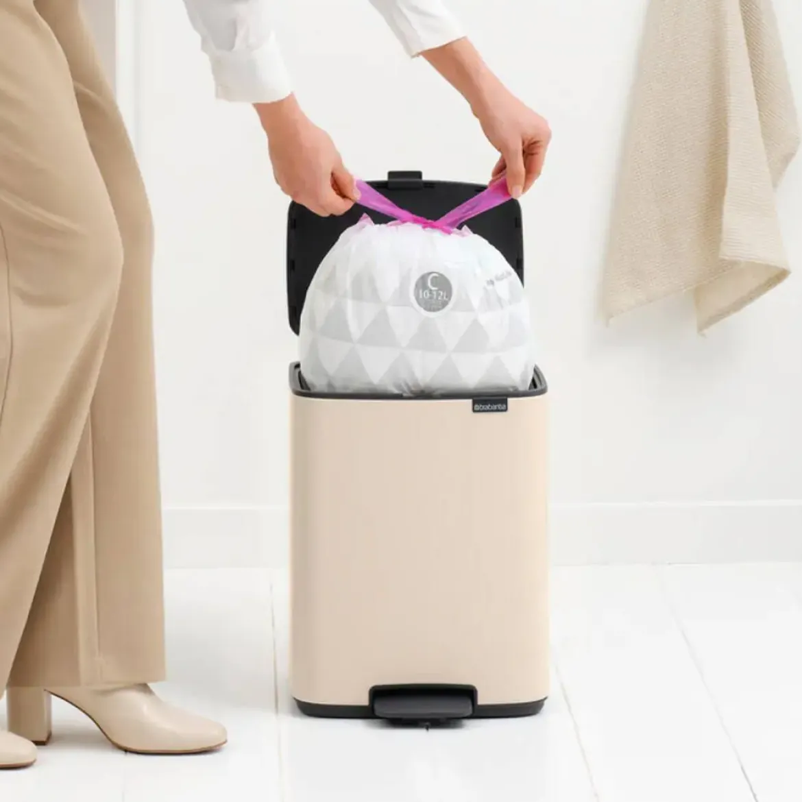 Cubo con Pedal BRABANTIA 12 Litros con Cubo Interior BO 238024