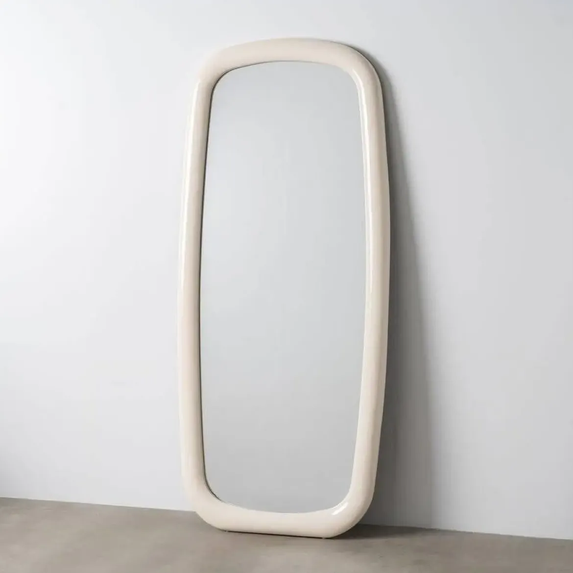 Espejo Lacado Crema 80x180 cm con Sistema de Sujeción 614908