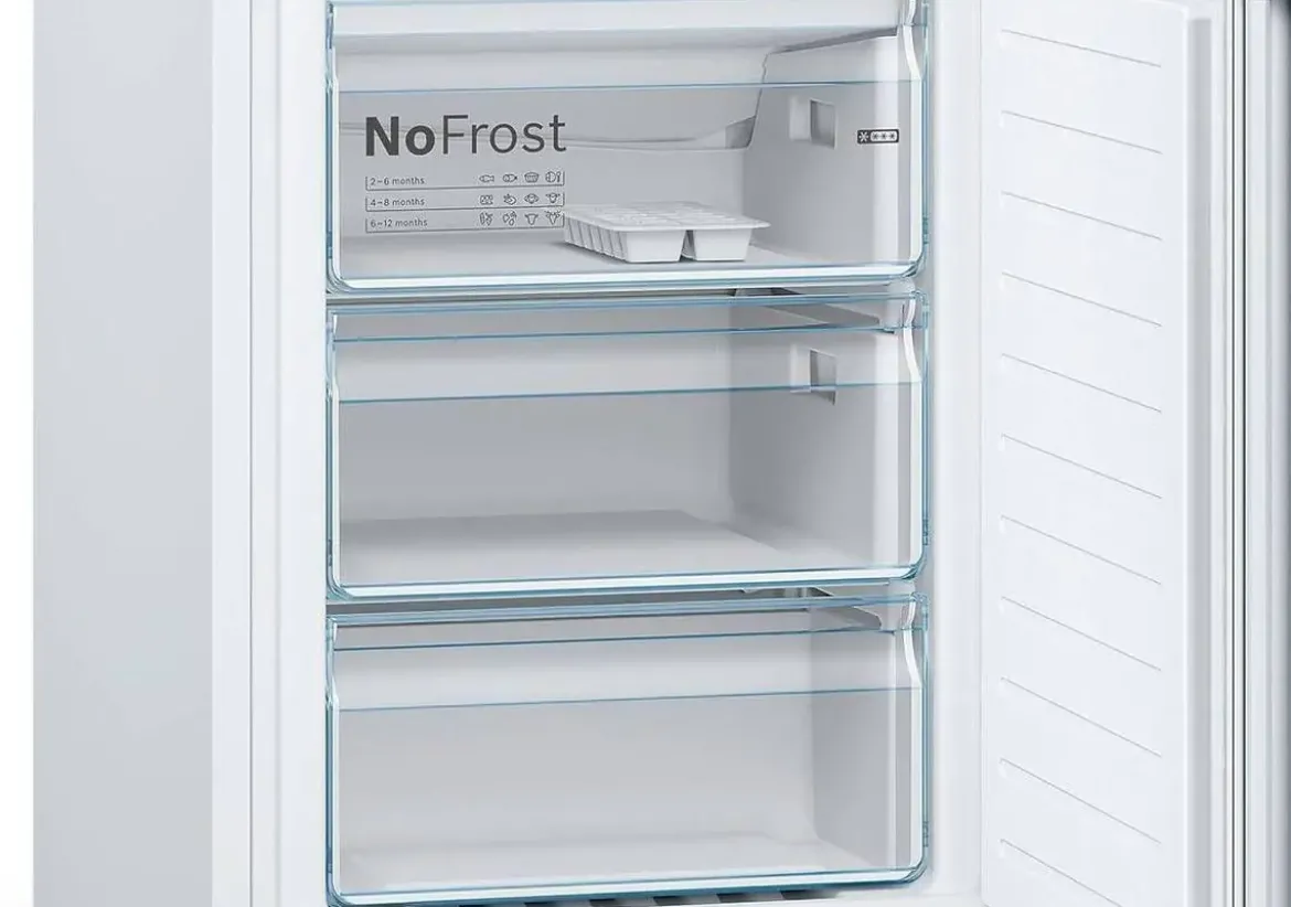 Frigorífico Combi Bosch NoFrost 203x60cm 368L VitaFresh Blanco KGN39VWEB