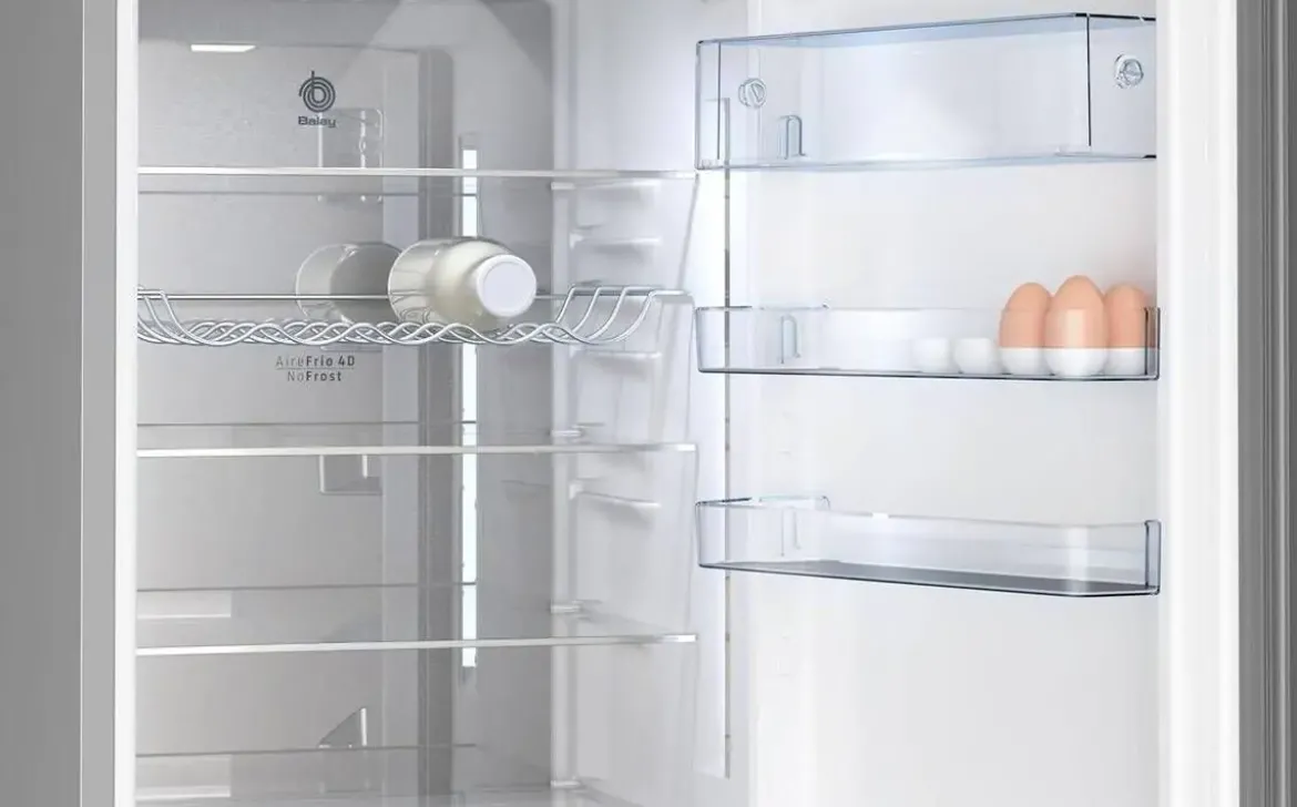 Frigorífico Combinado No Frost Cristal Blanco BALAY 3KFC869BI