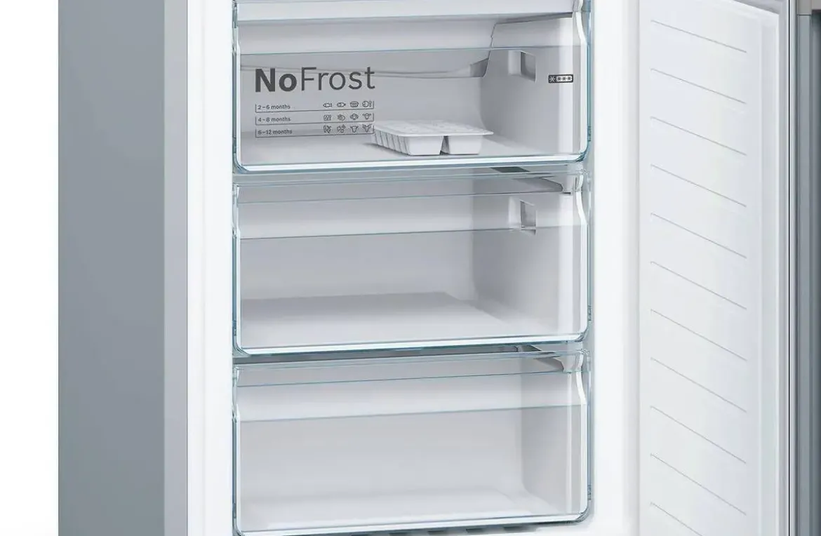 Frigorífico Combi NoFrost en Acero Inoxidable BOSCH KGN39VIDB