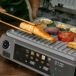 Grill Eléctrico Smokeless 2000 W con Función Smash ROCK`NGRILL CECOTEC A01_EU01_109142