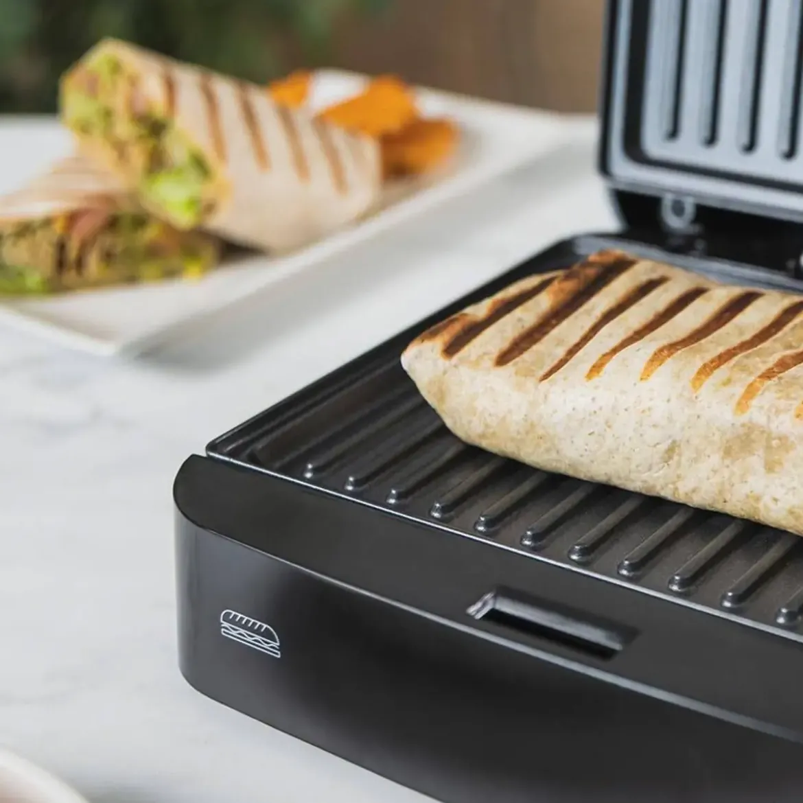 Grill UFESA THOR 750W Parrilla Panini Antiadherente Compacta