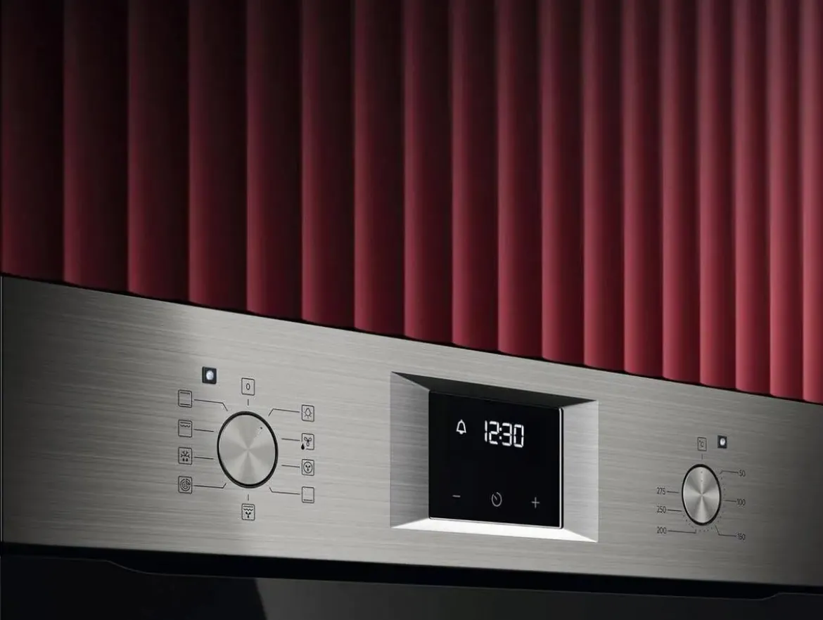 Horno AEG Multifunción Inox A+ 72L OU5AB21FSM