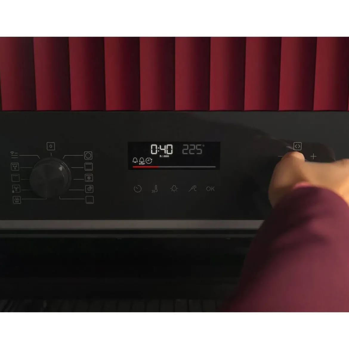 Horno Multifunción AEG Pirolítico Inox Antihuellas A++ GU5PB43FSM