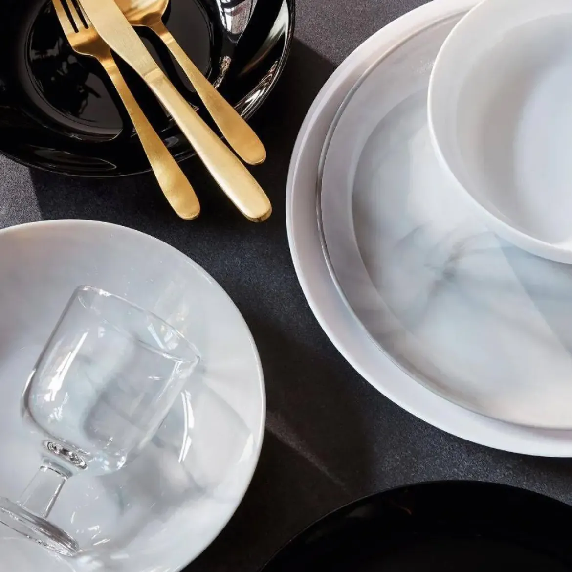 Juego de Mesa OPAL de 18 Platos de Porcelana6 Personas DIWALI GRANIT MARB LUMINARC