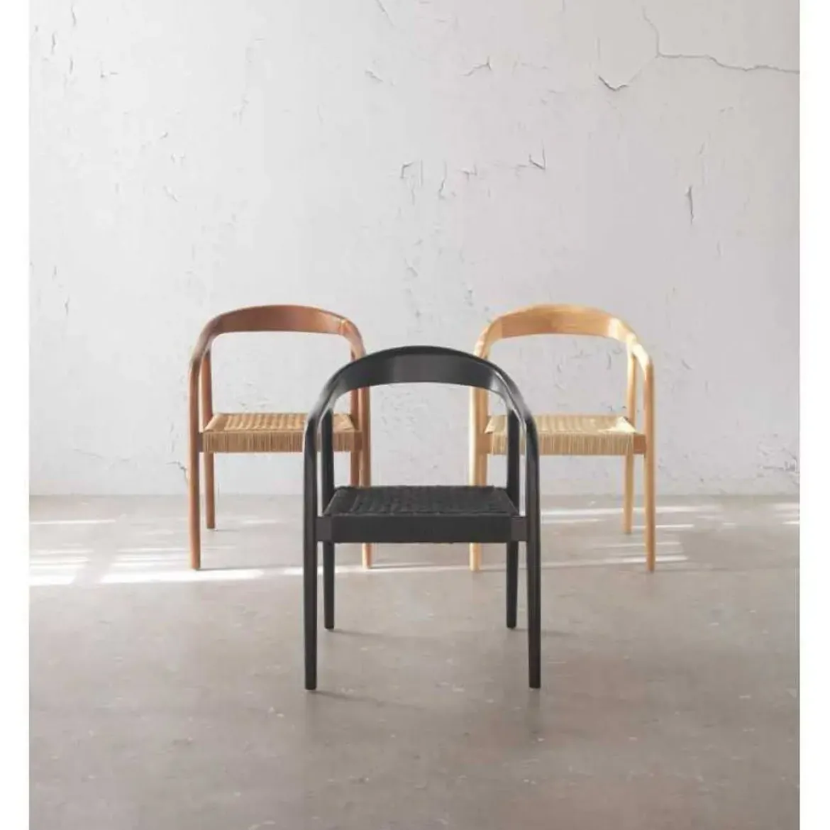 Juego de 4 Sillas de Comedor de Madera de Fresno con Asiento Trenzado GABAR 11587