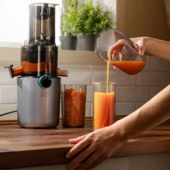Licuadora Extractora de Jugo Slim Silenciosa CECOTEC JUICE&LIVE 1500