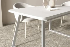 Mesa de Comedor Extensible Rectangular de Melamina con Patas Metálicas Trapecio M822