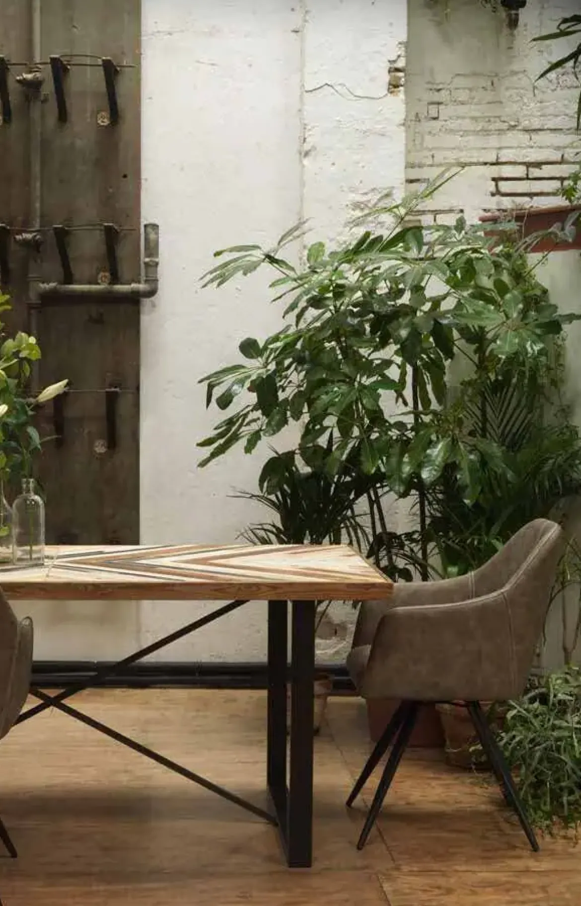 Mesa de Comedor GABAR VIVE Modelo 7997