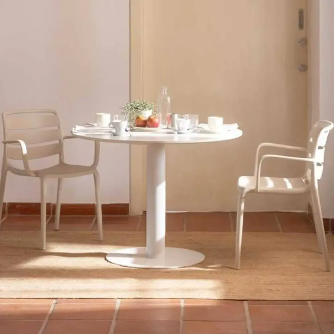 Mesa de Comedor Redonda 80 cm Blanca con Pie Central Metálico GABAR 11452