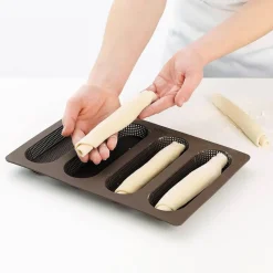 Molde de Silicona para Mini Baguette Marrón LEKUE 882623