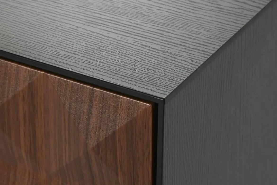 Mueble de TV Negro MDF con 4 Puertas Diseño Rombos en Relieve MB-217313