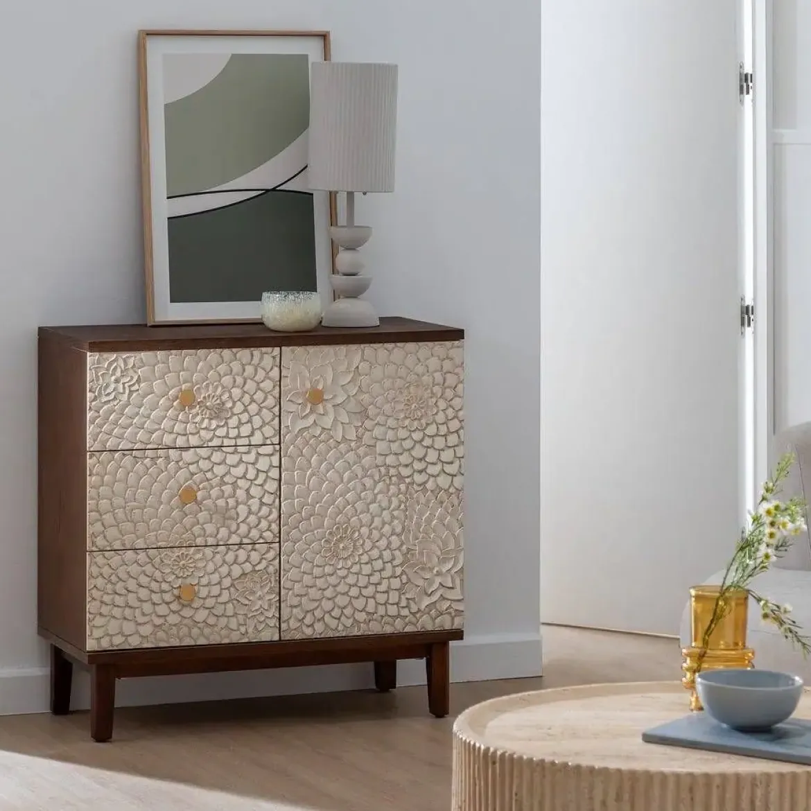 Mueble Recibidor Tallado Blanco y Marrón con 3 Cajones y 1 Puerta 80 cm 613899