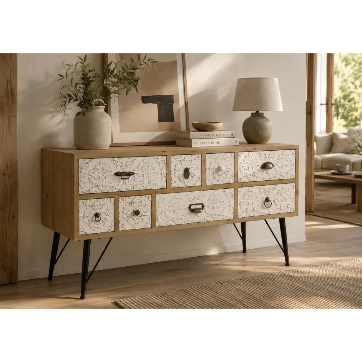 Mueble TV de Abeto Tallado con 8 Cajones y Patas de Metal MB-205965
