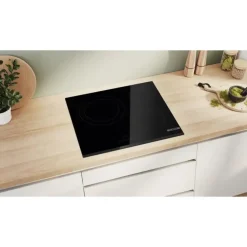 Placa Vitrocerámica BOSCH 3 Fuegos 28cm PKK631BB8E