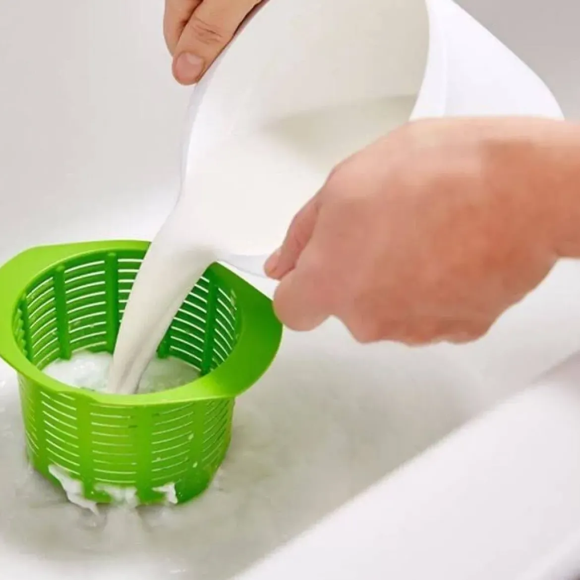 Recipiente para Hacer Queso Lékué