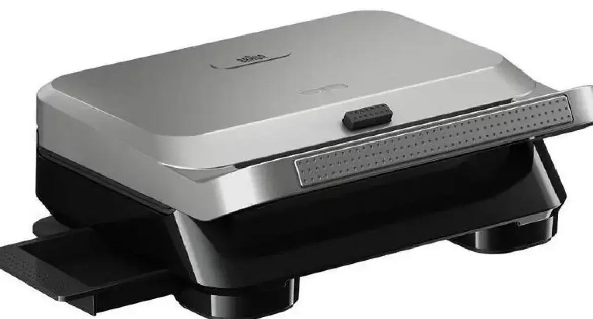Sandwichera Grill y Gofrera 800W Placas Extraíbles BRAUN SM5006