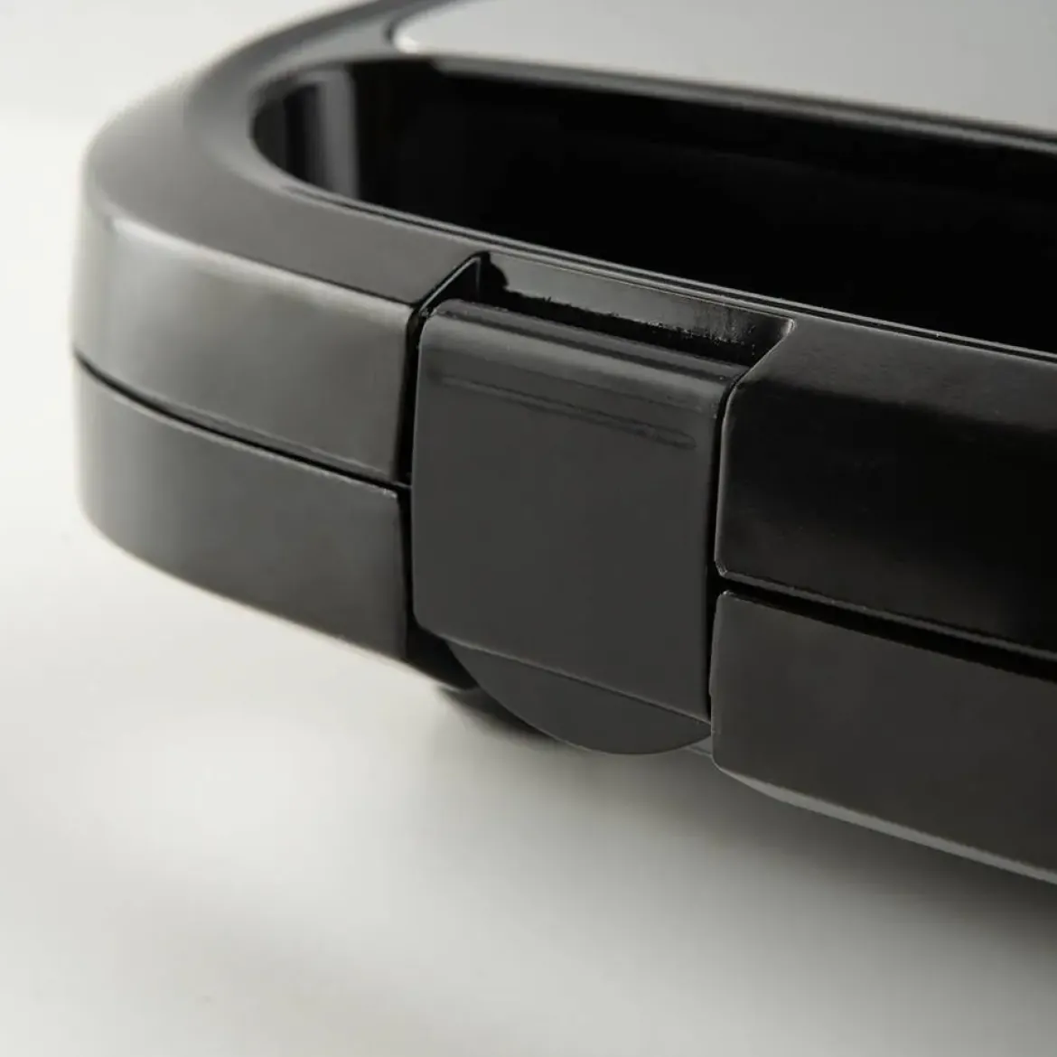 Sandwichera Inox Antiadherente con Protección de Seguridad SW6010