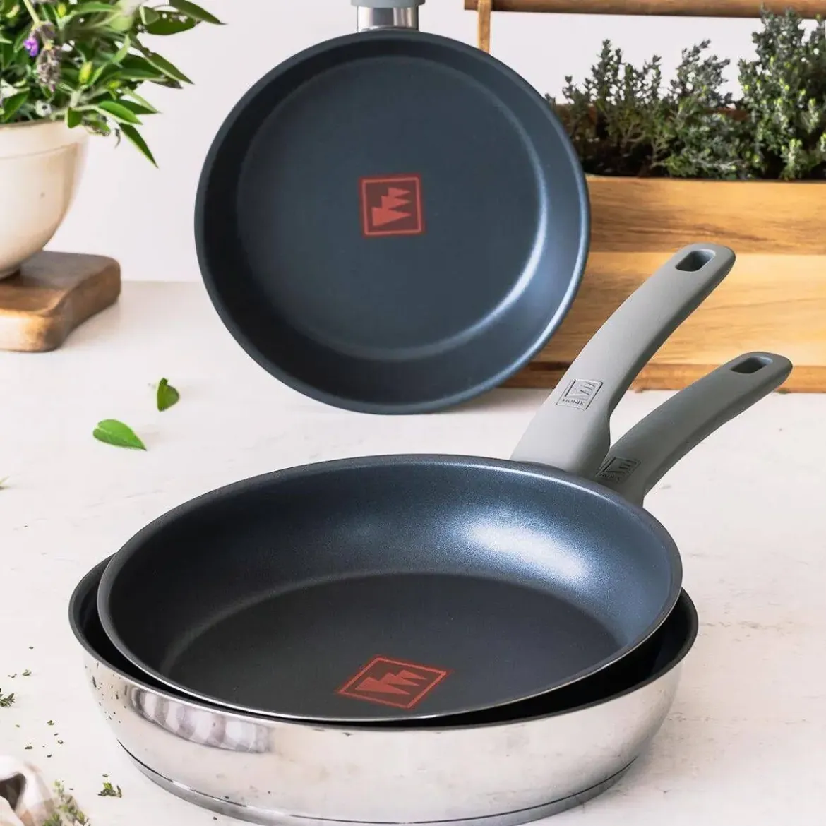 Sartén Antiadherente 22 cm Acero Inoxidable Quantanium ELITE M241305