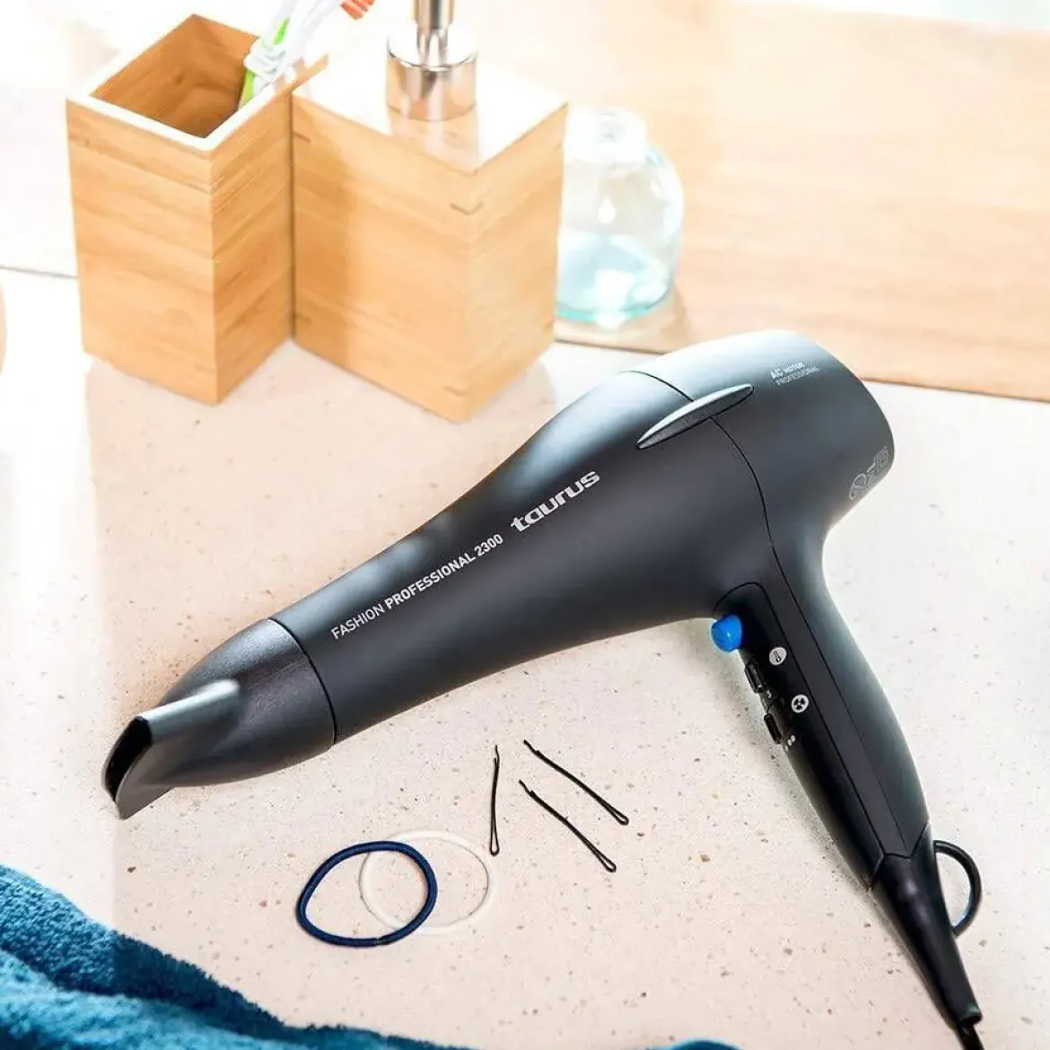 Secador de Pelo Profesional 2200W con Difusor TAURUS FASHION 900587