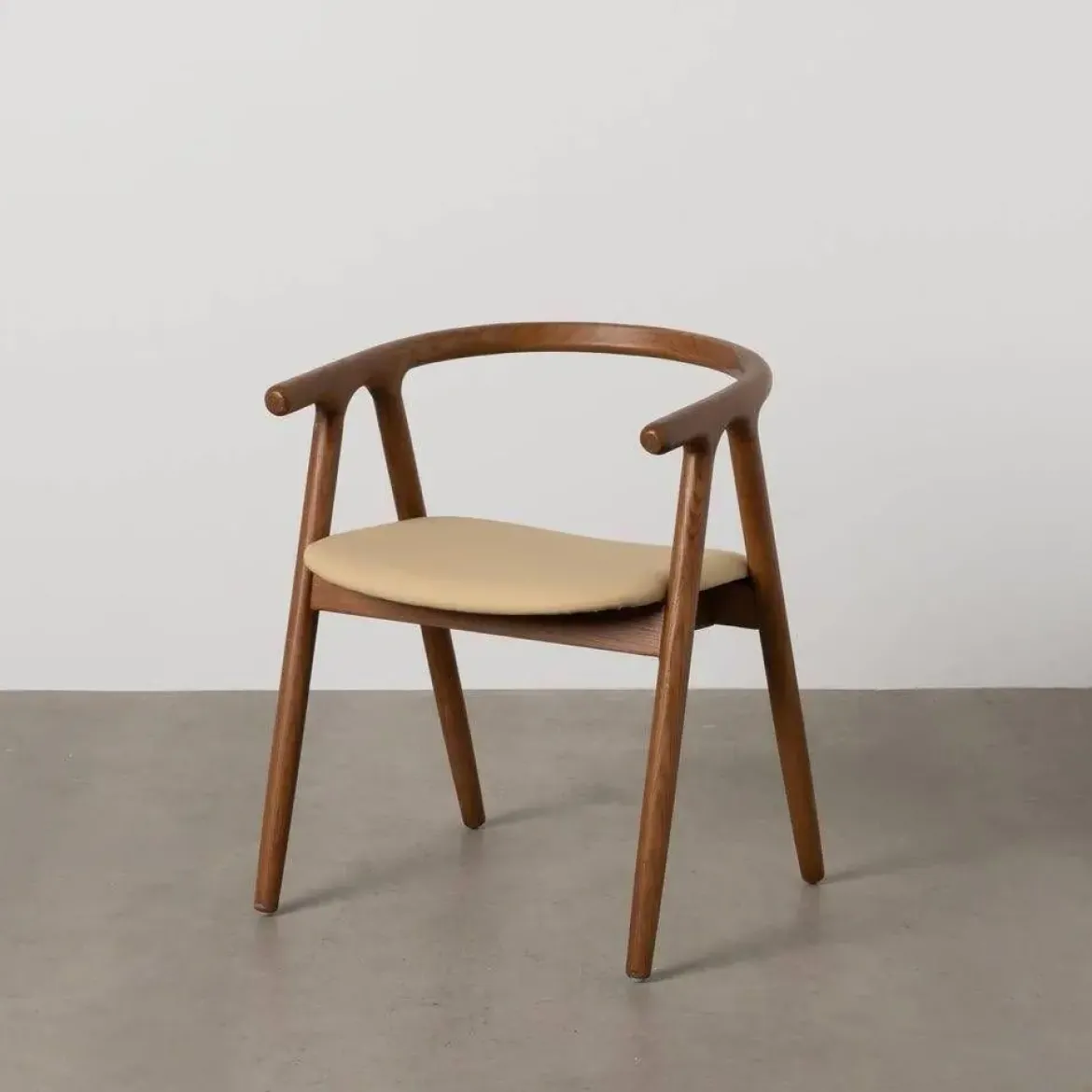 Silla Crema-Marrón con Asiento en Símil Piel y Estructura de Olmo 47 cm 613756