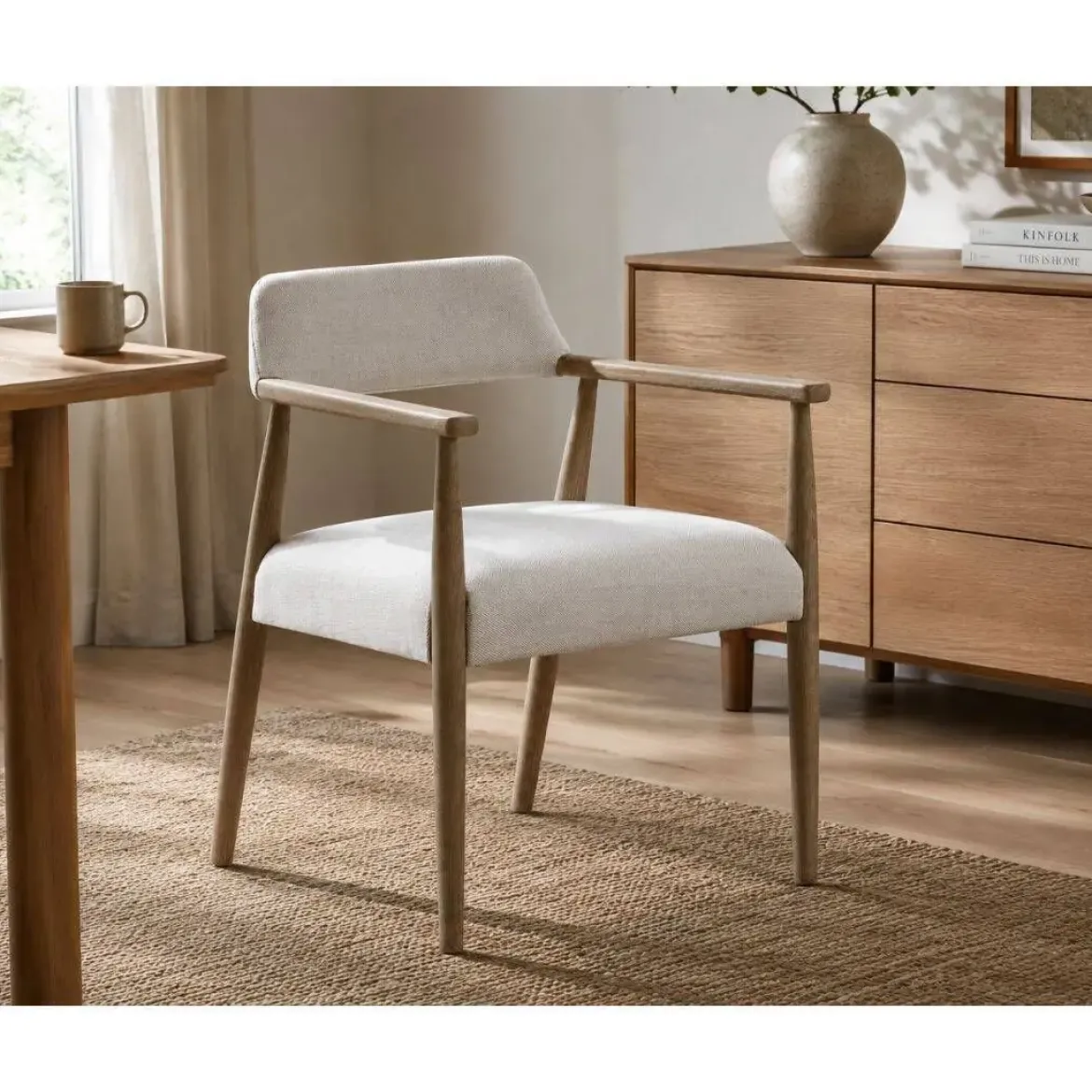 Silla de Comedor Tapizada en Poliéster y Fresno Decapé MB-216494