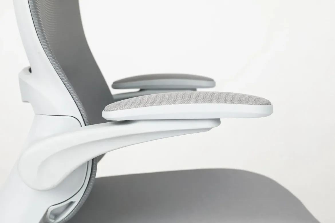 Silla de Oficina Ergonómica Gris con Malla TAYLOR 1054-H