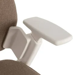 Silla de Ruedas Taupe Regulable con Reposabrazos y Respaldo Ajustable 613246