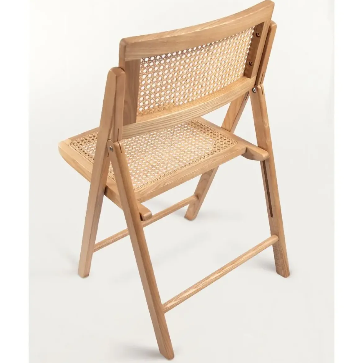 Silla Plegable con Asiento de Ratán y Estructura de Madera Natural BRUNA CG1928FR