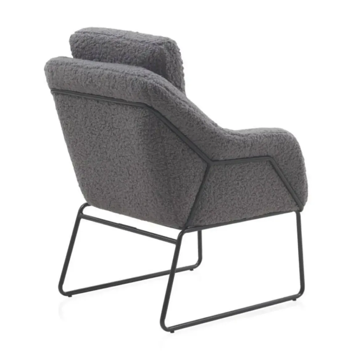 Sillón gris tapizado con patas metálicas negras GABAR 10780