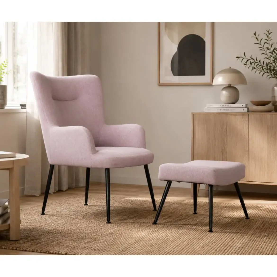 Sillón Orejero Tapizado en Poliéster Rosa con Reposapiés MB-191899