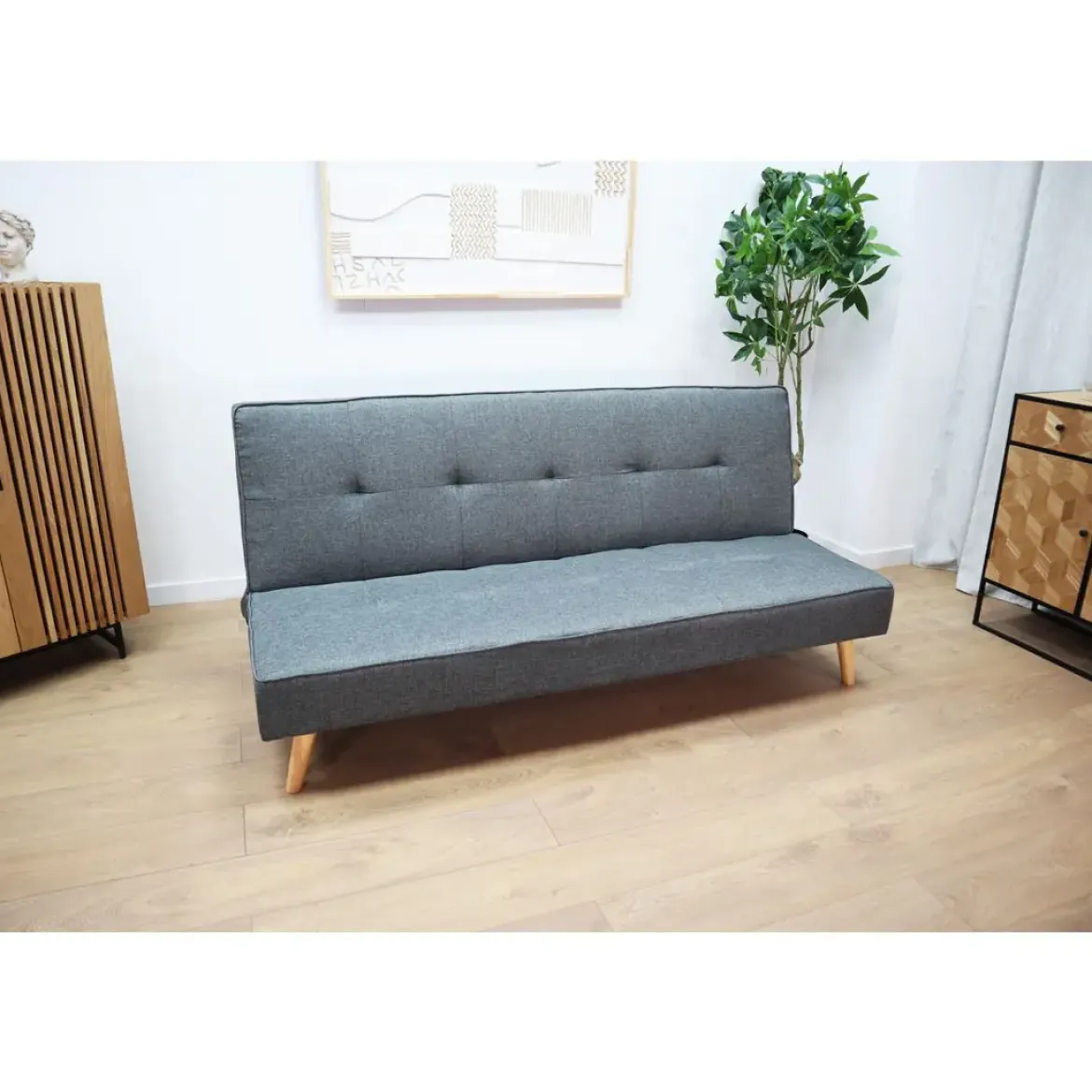 Sofá Cama Clic Clac con Patas de Madera Tapizado UNAI