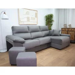 Sofá con Chaise Longue derecha con arcón y 2 puff modelo ARIEL