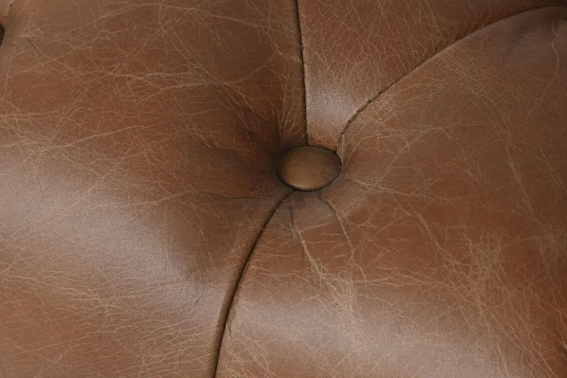 Sofá de Piel Capitoné con Patas de Acero Cognac MB-216492