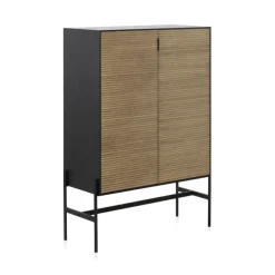 Vitrina negra chapada en fresno con 2 puertas de madera natural GABAR 10974